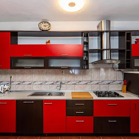 6 Bedroom Pet Friendly In * Policnik