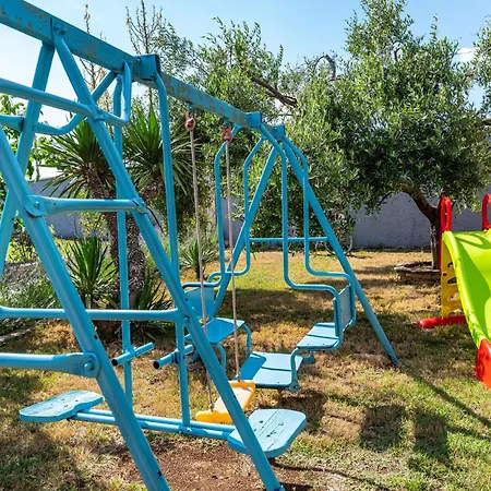 Iv Ferienhaus Policnik